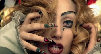 FOTO: Lady Gaga v klipu Judas