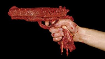 FOTO: Dimitri_Tsykalov_Meat_guns