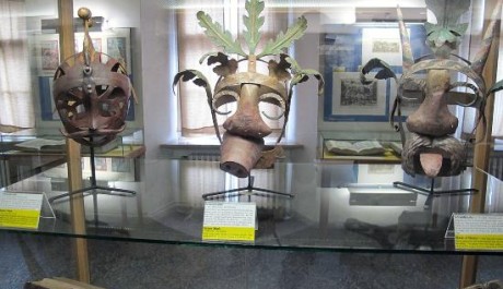 OBR: potupné masky v muzeu soudnictví v Rothenburgu.