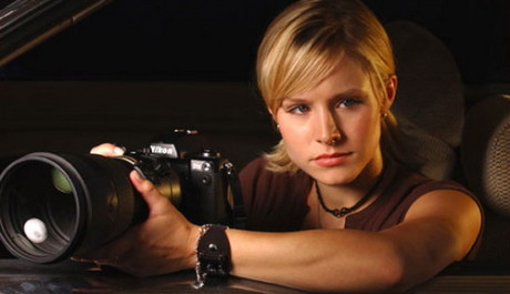 Kristen Bellová v roli nebojácné Veronici Mars. Zdroj: Warner Bros