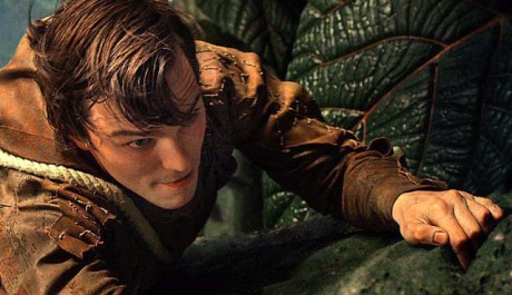Nicholas Hoult ve filmu Jack a obři. Zdroj: Warner Bros.