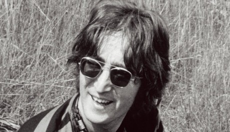 John Lennon Zdroj: EMI music