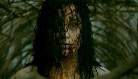 FOTO: Evil Dead 2013