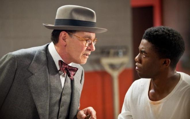 FOTO: Harrison-Ford-Chadwick-Boseman-42
