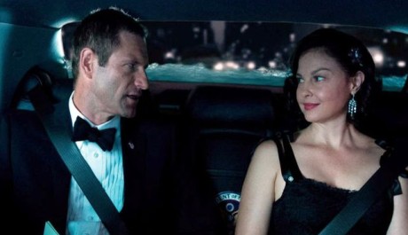 FOTO: Aaron Eckhart a Ashley Judd ve filmu Pád Bílého domu