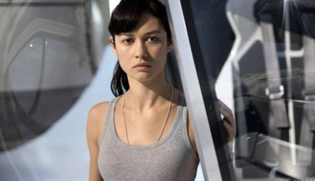 FOTO: Olga Kurylenko ve filmu Nevědomí