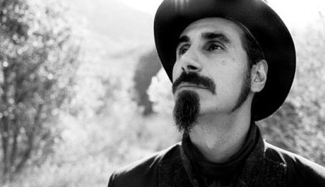 Serj Tankian Zdroj: serjtankian.com