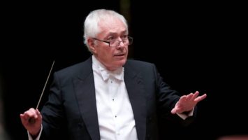 Foto: Dirigent Libor Pešek