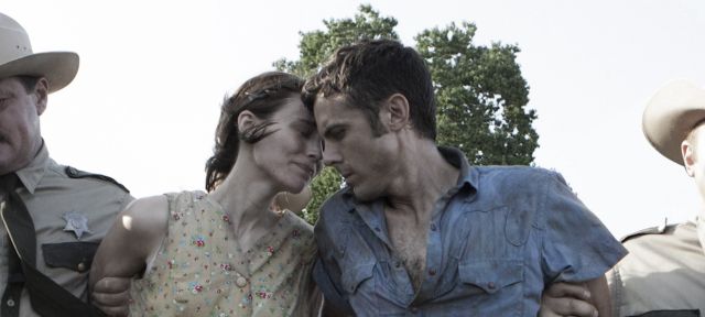 Film Ain't Them Bodies Saints ukazuje atmosféru Texasu. Zdroj: IFC Films