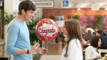 FOTO: Hlavně nezávazně - Natalie Portman a Ashton Kutcher