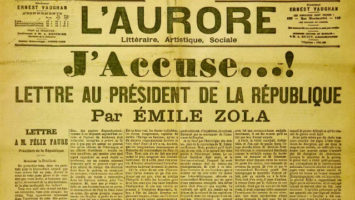 FOTO: J'Accuse!