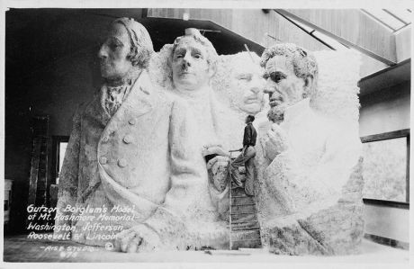 Mount Rushmore, prvotní podoba, Zdroj: www.en.wikipedia.org