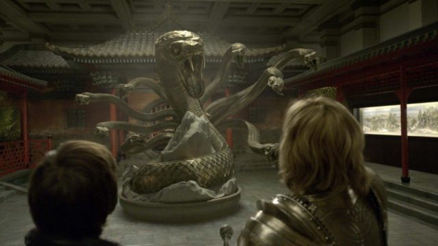 Obří had z kovu... Ještě že je to jenom animace. Zdroj: CinemArt