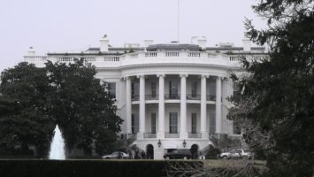 Bílý dům v USA označen na google mapách jako negerský dům