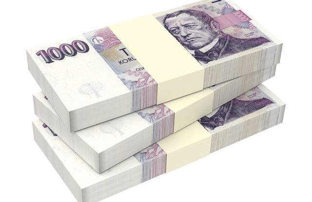 daňové podvody tisic_korun_ceskych_penize_bankovky_bohatstvi