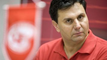 vladimir_ruzicka_hokej_trener