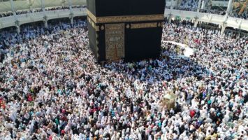 mecca_pout_muslimove_mekka_saudska_arabie
