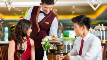 rande_restaurace_vecere_romantika_asie