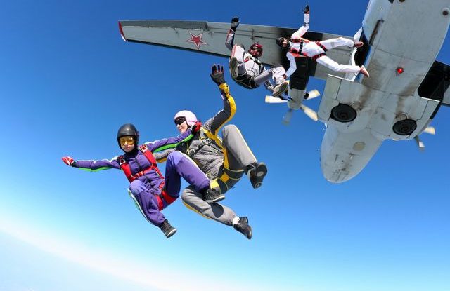 zemřel Erik Roner MTV skok_padakem_extremni_sporty_letadlo