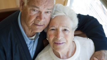 senior-duchodce-laska-svatba-par