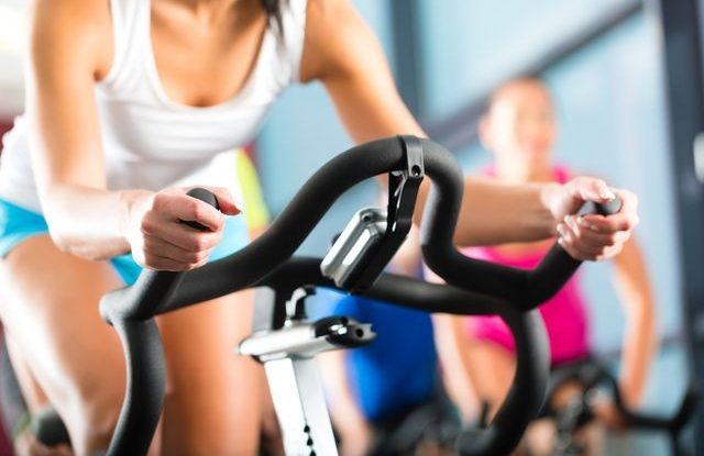 v-posilovnach-fitness-je-vic-bakterii-nez-na-zachode-cviceni