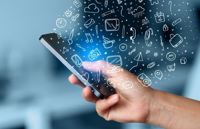 smartphone-jak-usetrit-za-mobilni-telefon