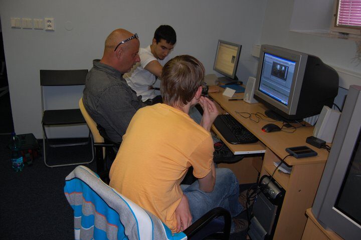 FOTO: V televizním studiu na LŽŠ