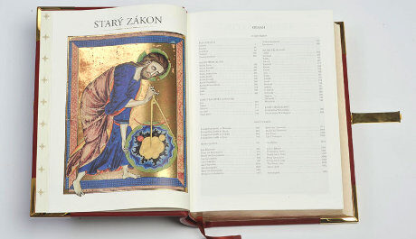 FOTO: Zlatá Bible