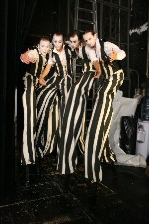 FOTO: Long Vehicle Circus