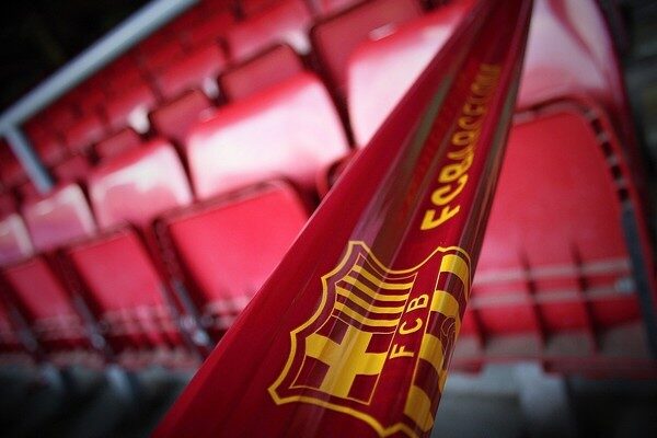 FOTO: Směr trasy byl značený páskou