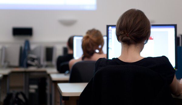 FOTO: Počítačová učebna