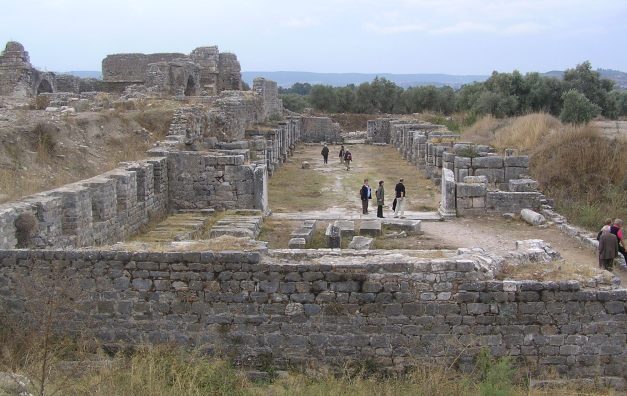 FOTO: Faustiny lázně, pohled na šatnu