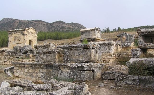 FOTO: Nekropole v Hierapolis