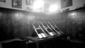 FOTO: Apokalypsa u Parlamentu