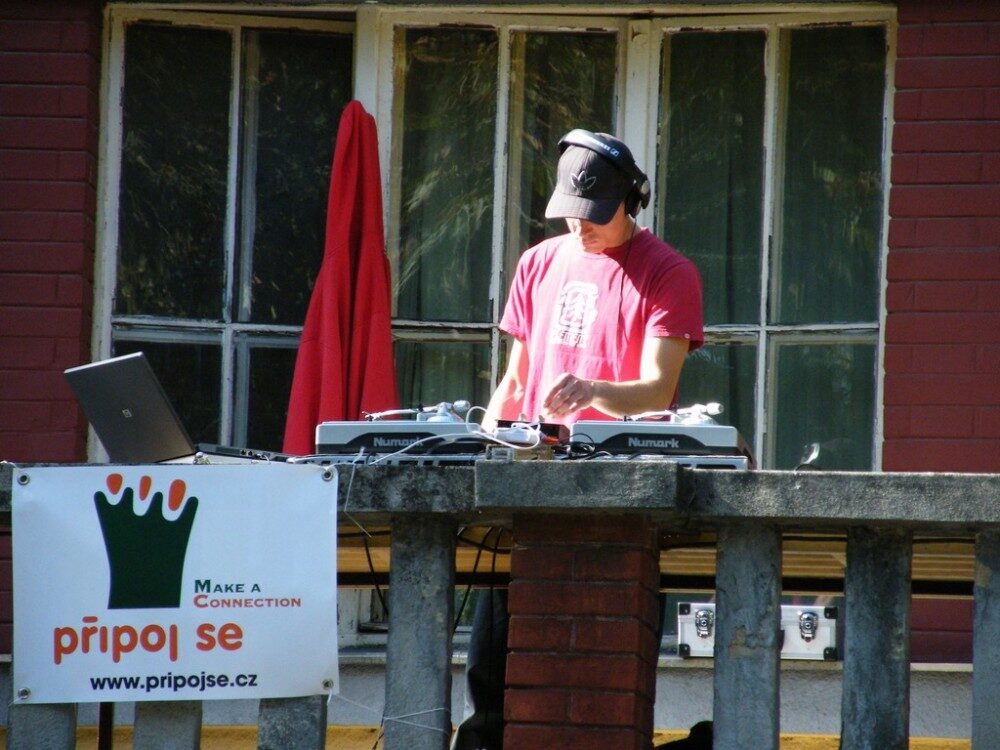 Program Připoj se/Make a Connection