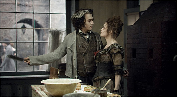 FOTO: Helena s Johnny Deppem v adaptaci muzikálu Sweeney Todd