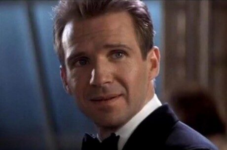FOTO: herec Ralph Fiennes z filmu Krásná pokojská