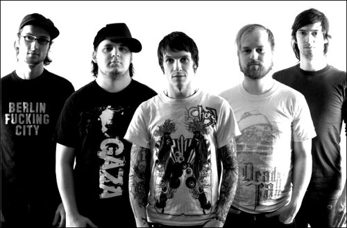 FOTO: War From A Harlots Mouth