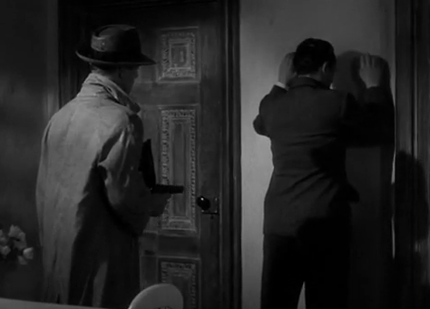 Revolver na prodej, Zdroj: youtube.com