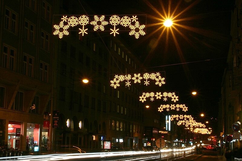 FOTO: Vánoční ulice