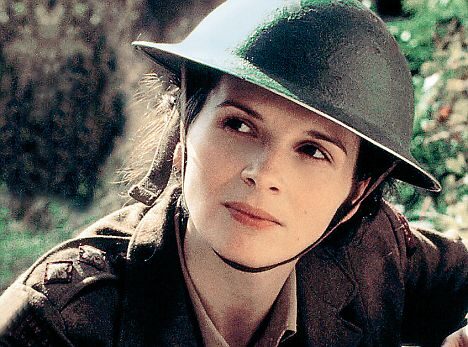 FOTO: Juliette Binoche ve filmu Anglický pacient