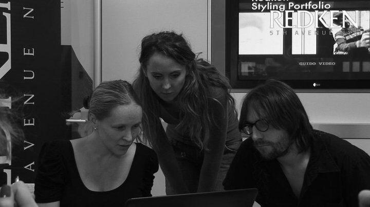 FOTO: Kalendář Redken 2011 On the Edge