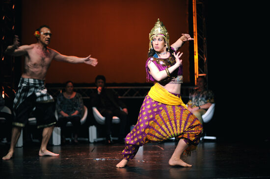 FOTO: Jiří Hána s Lucií Pernetovou v představení Superčlověk v divadle Rokoko