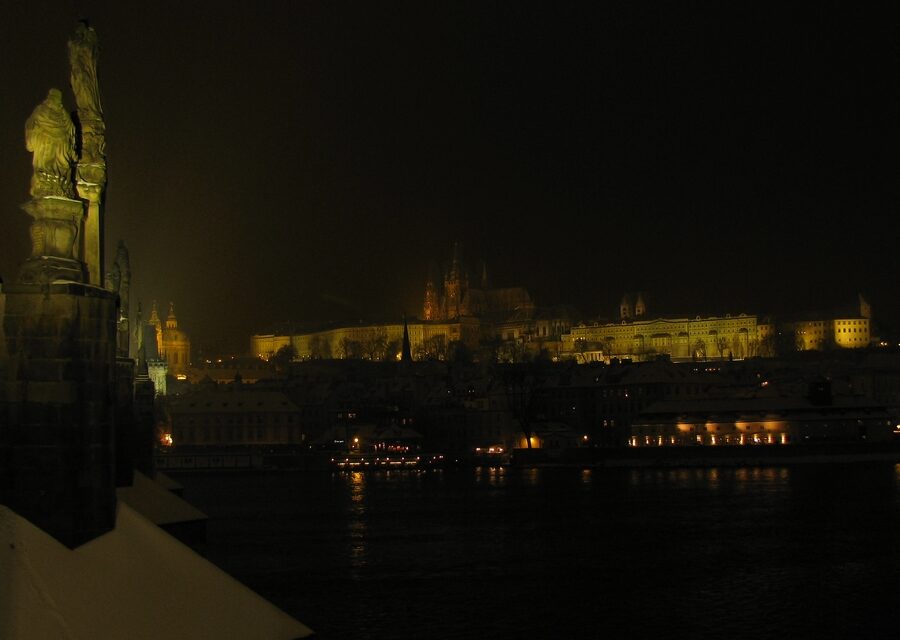 FOTO: Noční Pražský hrad