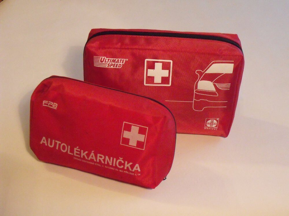 FOTO: Autolékárničky