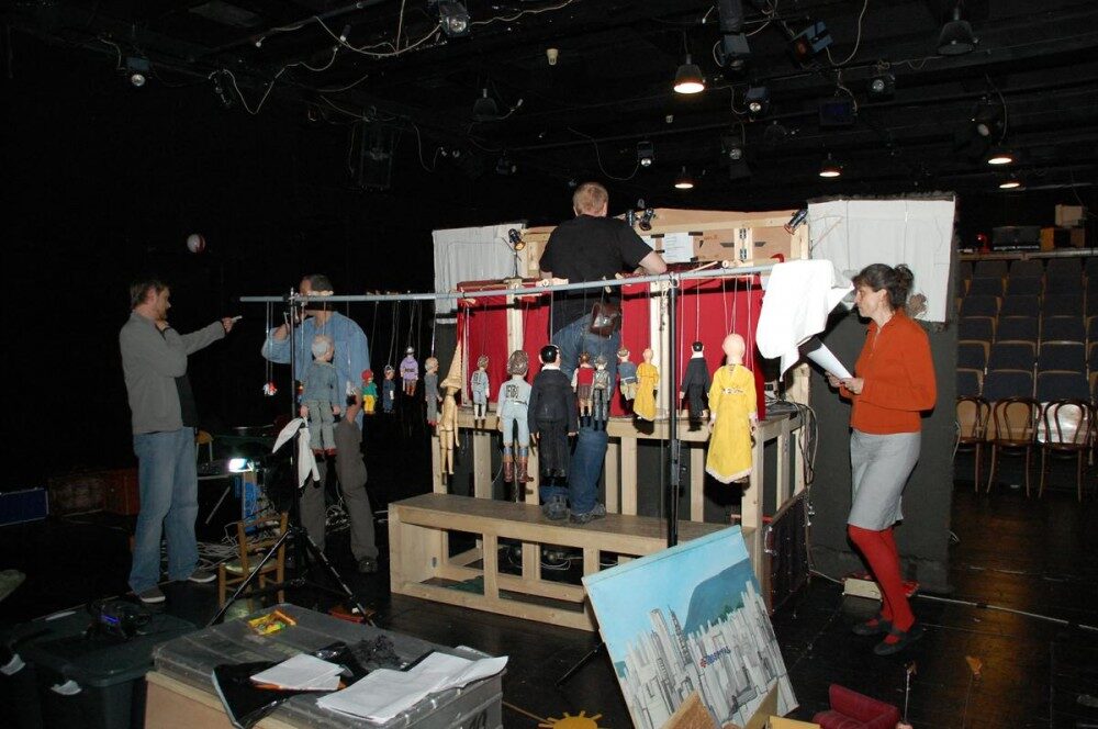 Fotografie ze zákulisí hry Lynch.