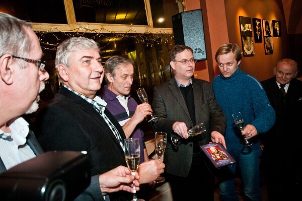 FOTO: Slavnostní křest DVD Sluha dvou pánů v kavárně Platýz