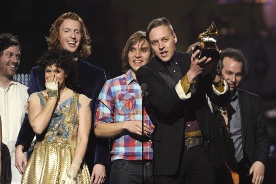 FOTO: Arcade Fire na Grammy 2011