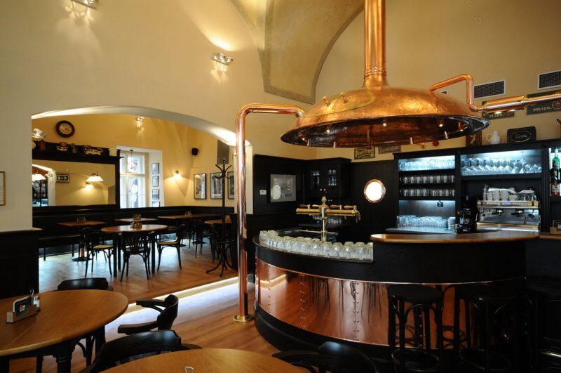 FOTO: Malostranská beseda