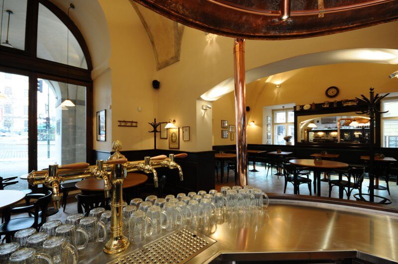 FOTO: Malostranská beseda - bar